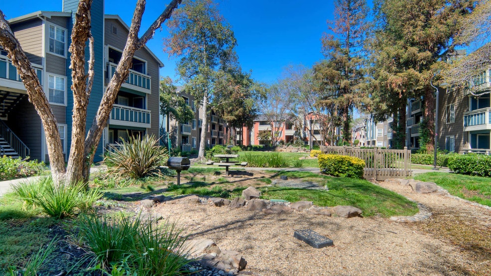 Mill Creek 440 Dixon Landing Rd Milpitas CA 95035 Apartment Finder