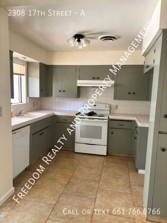 Building Photo - 2308 17th St