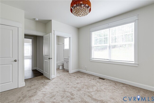 Building Photo - 1701 Anchor Landing Dr