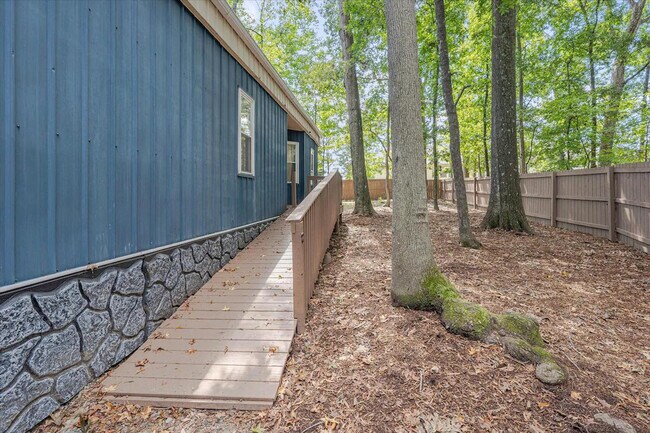 Building Photo - 4217 Neal Rd