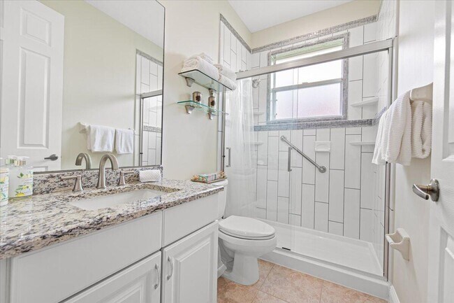 Building Photo - 9301 Briarcliff Trace