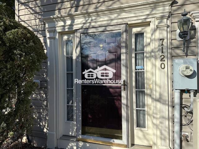 Building Photo - 7120 Fox Harbor Way