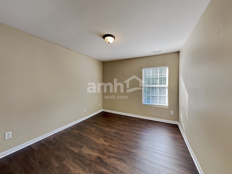 Building Photo - 6001 Ricker Rd