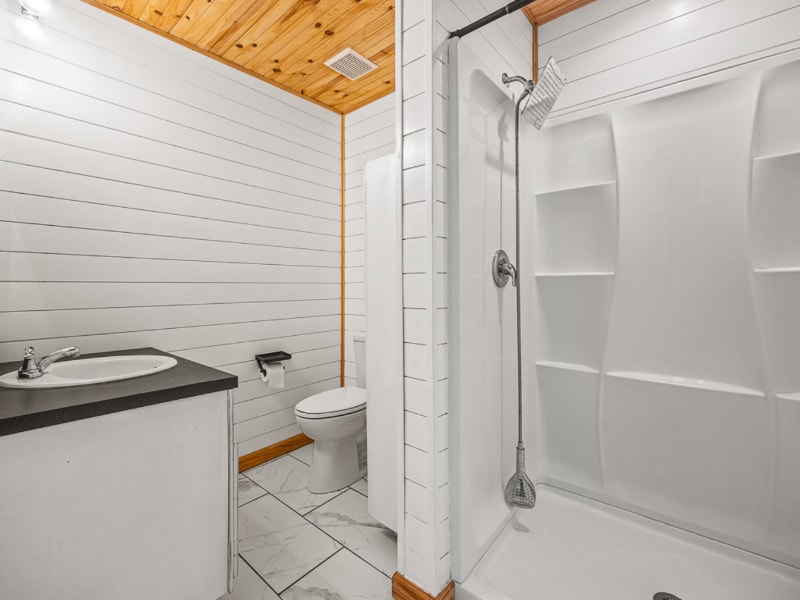 Building Photo - 722 Ellis St