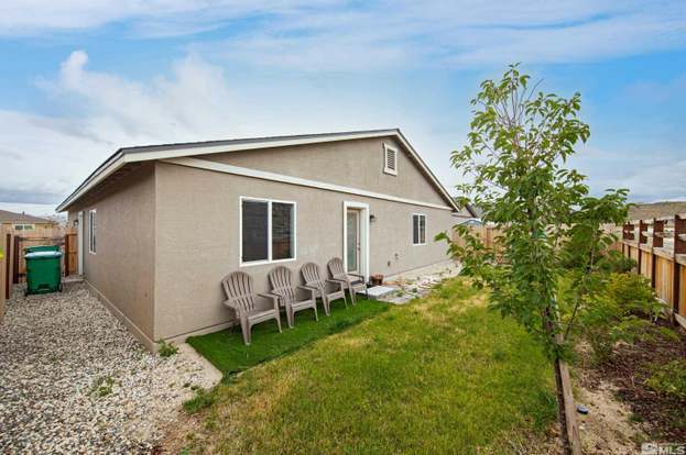 Building Photo - 698 Valmy Dr