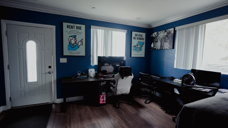 Building Photo - 1447 E 25th St