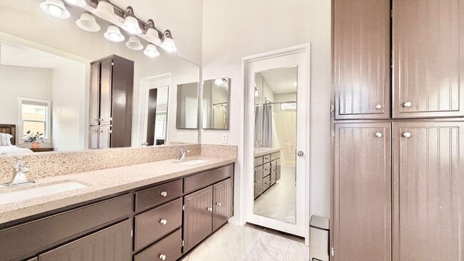 Building Photo - Lovely Single-Story Home in the Friendly and Desirable Lake Rancho Viejo Community of Fallbrook!