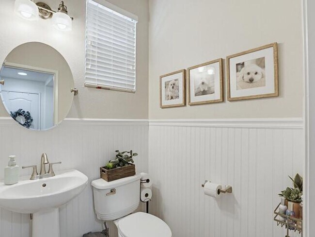 Building Photo - Stylish 3BR Home in Santee | Solar | Garage | Resort-Style Amenities