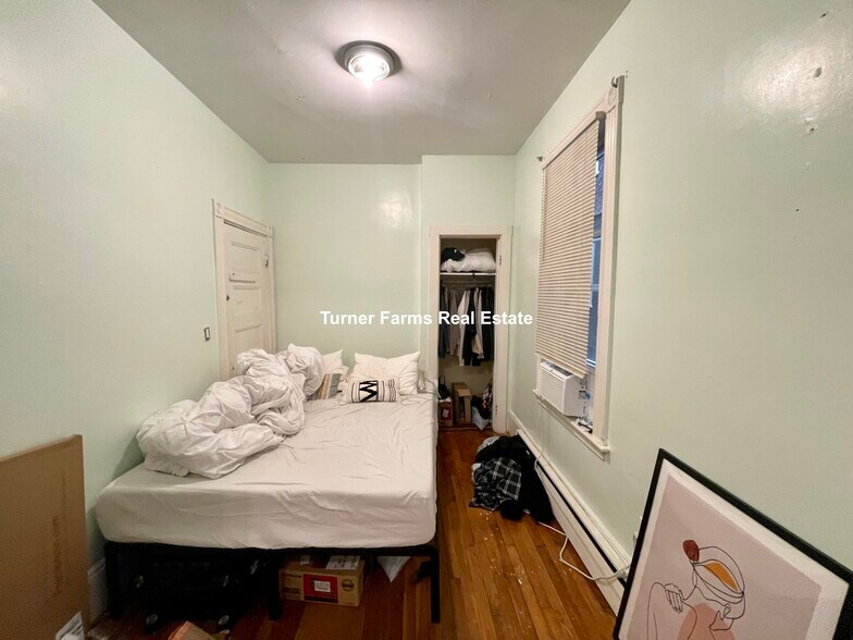 Building Photo - 34 Cherokee St