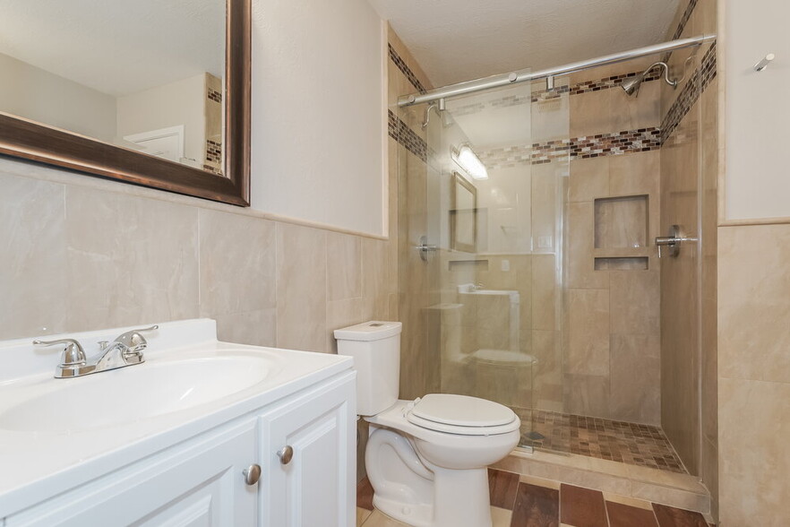 Building Photo - 8907 Aspen Pl Dr