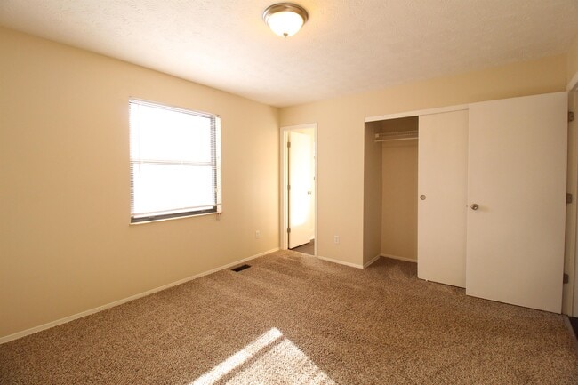 Building Photo - 3157 Millbury Ave