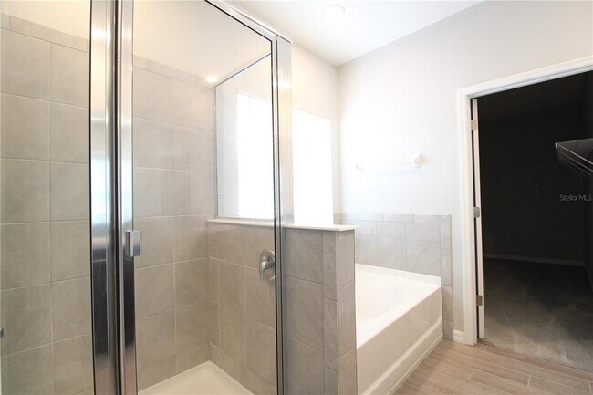 Building Photo - 1462 NW 136th St