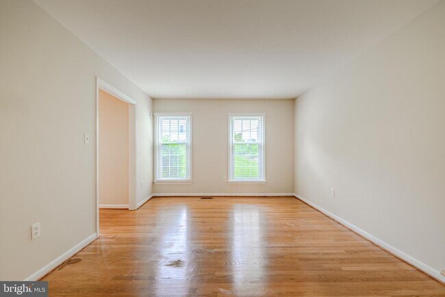 Building Photo - 3180 Rivanna Ct