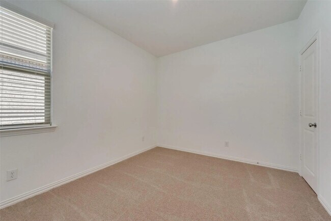 Building Photo - 8412 Butterfly Ln