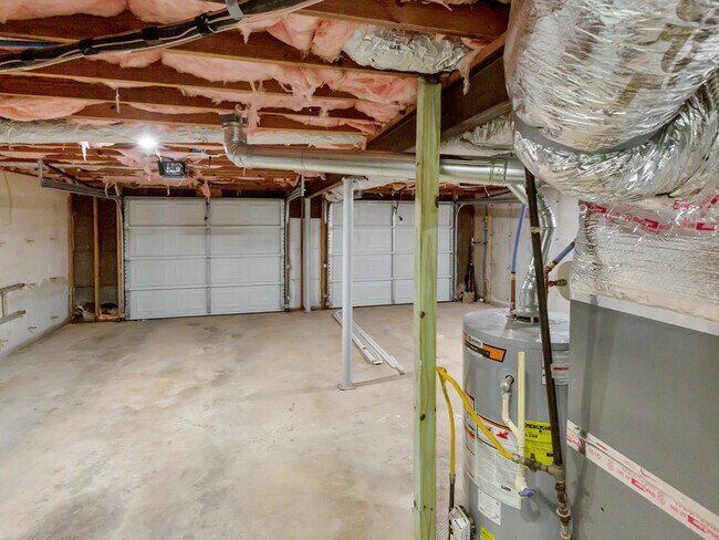 Building Photo - 2501 Sandy Ct