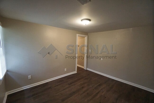 Building Photo - 7619 Henry Ellen Rd