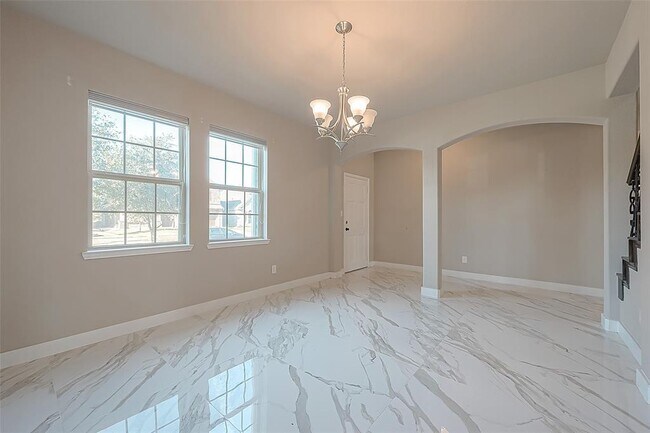 Building Photo - 6018 Mapleton Meadow Ln