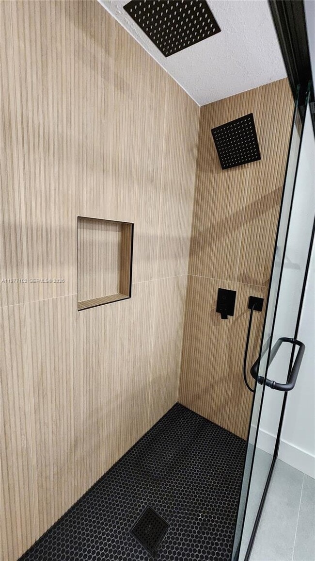 Building Photo - 10490 SW 173rd Terrace