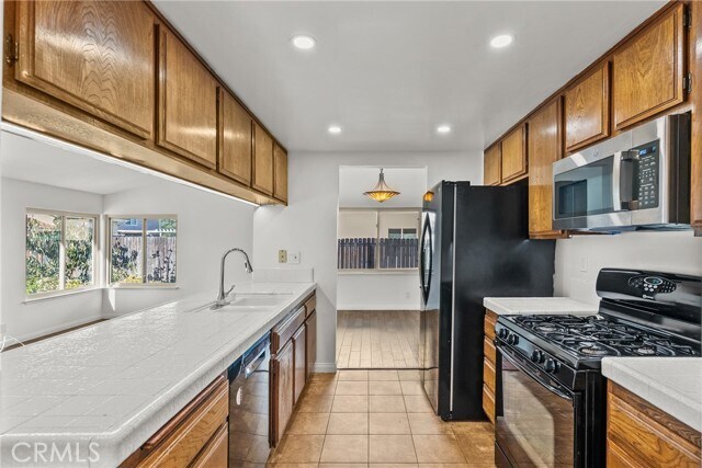 Building Photo - 4847 Talmadge Rd