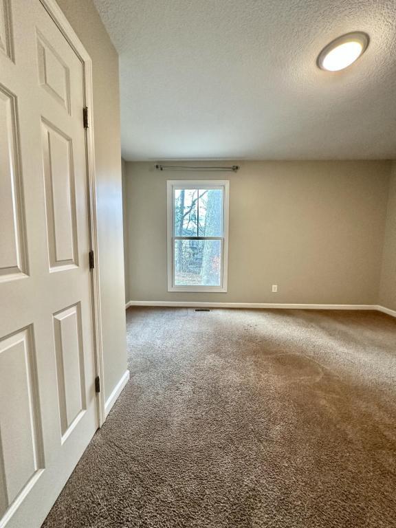 Building Photo - 15 Sand Hill School Rd