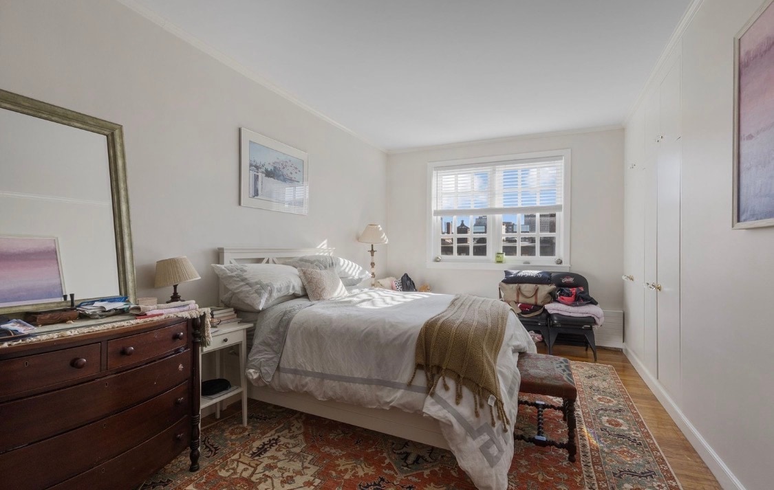 Building Photo - 122 Beacon St