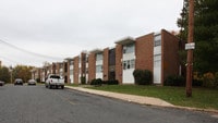 Building Photo - Woodhill Estates