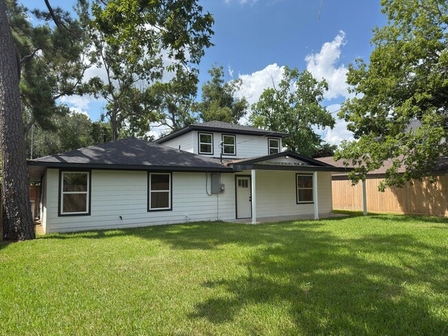 Building Photo - 7414 Janak Dr
