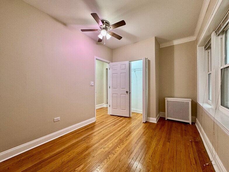 Bedroom #3 - 4831 W Roscoe St