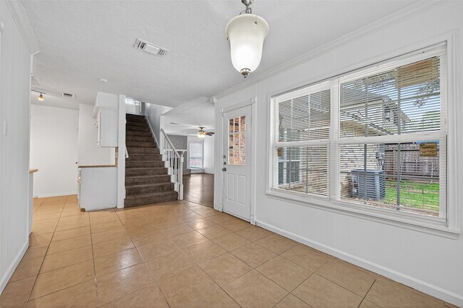 Building Photo - 17614 Telegraph Creek Dr