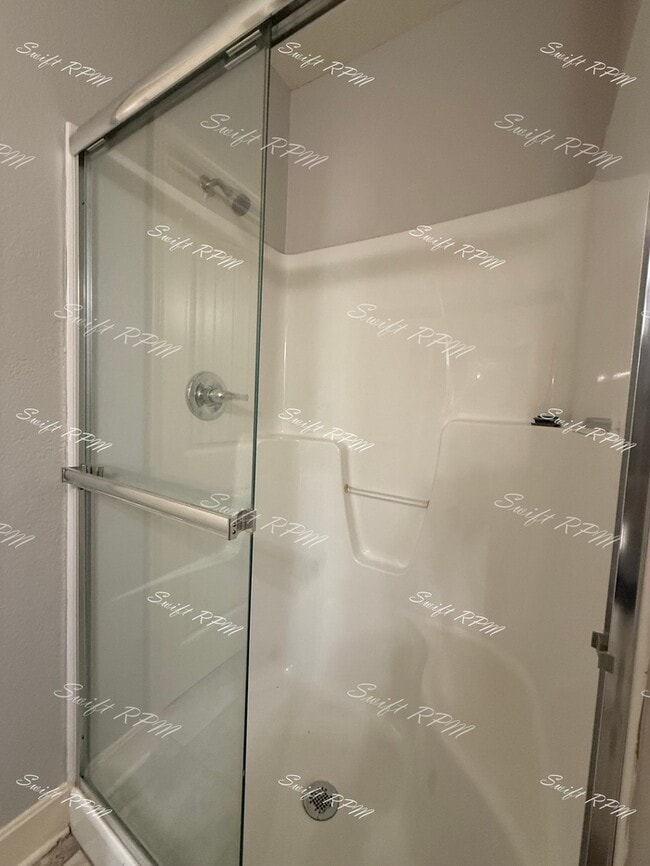 Building Photo - 2213 Burningwood