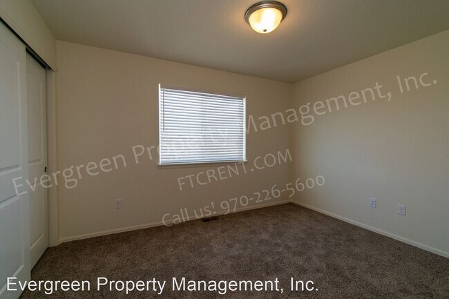 Building Photo - 4 br, 2.5 bath House - 1709 102nd Ave