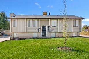 Building Photo - 1721 N 750 W