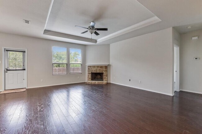 Building Photo - 1808 Abby Creek Dr