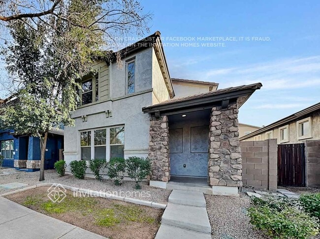 Building Photo - 3293 E Sheffield Rd