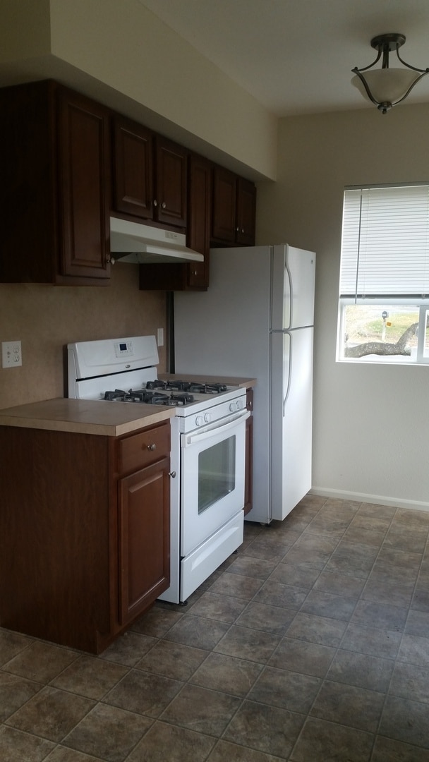 Building Photo - Exquisite 3 Bed, 1.75 Bath Home in Old Fai...