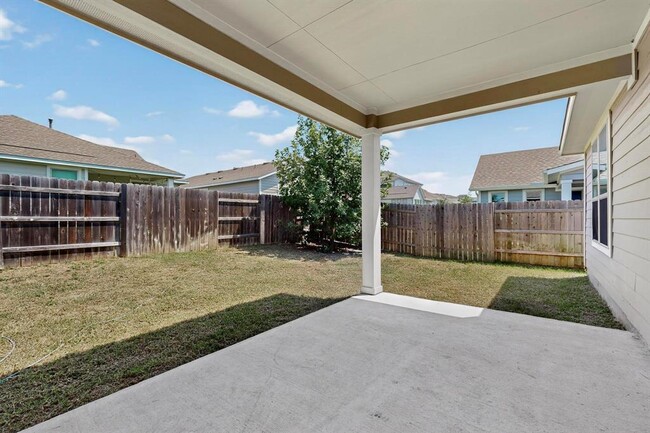 Building Photo - 8302 Cottage Rose Dr