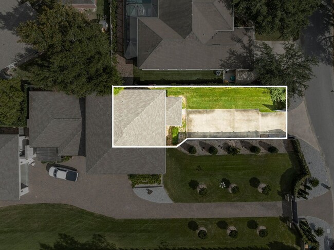 Building Photo - Luxury Furnished Rental in Bluewater Bay...Just steps from the water!!