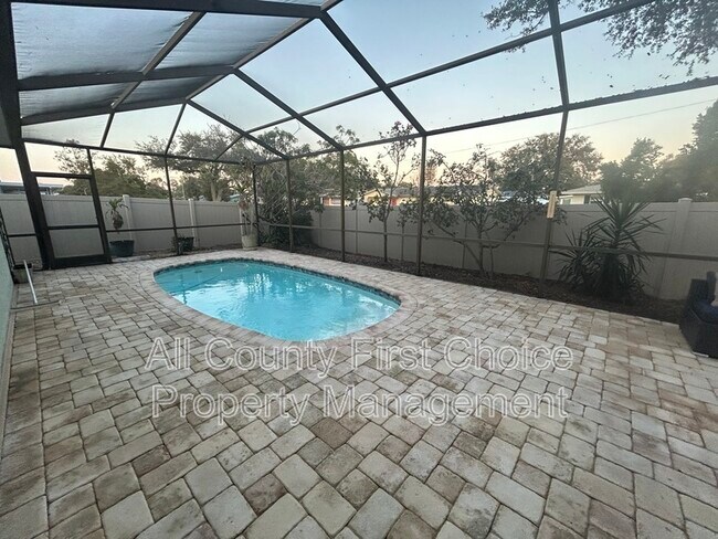 Building Photo - 8303 Monarch Cir