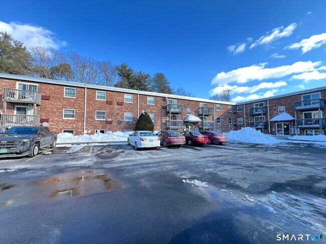 Building Photo - 515 Emmett St