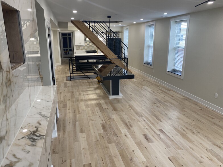 Large living room with dining room - 1649 S 17th St