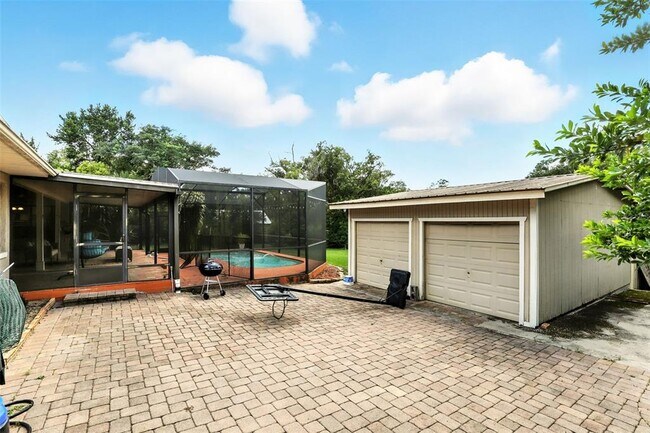 Building Photo - 7708 Eden Park Rd