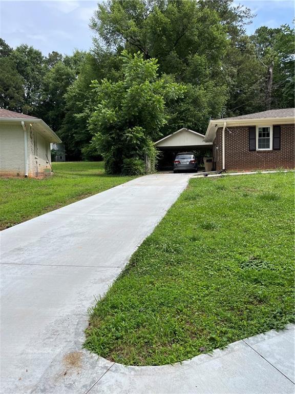 Building Photo - 1432 Spring Valley Ln