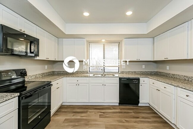 Building Photo - 9405 Briarcreek Dr