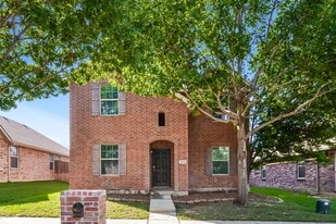 Building Photo - 3525 Camino Real Trail