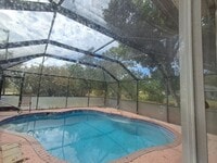 Building Photo - 1000 NW 22nd Terrace