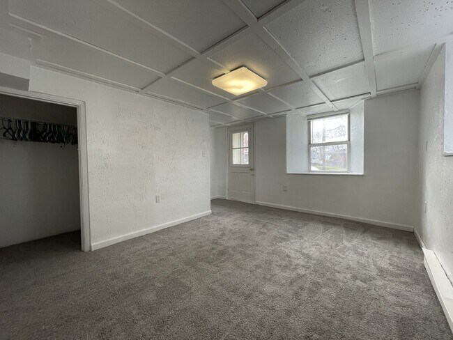 Second bedroom view of large window - 139 S York Rd