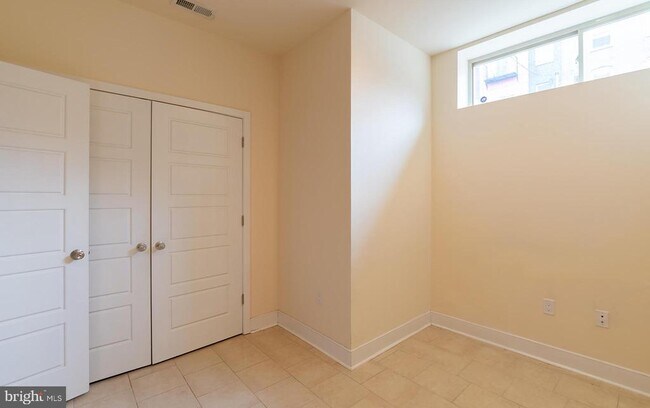 Building Photo - 1775 Frankford Ave