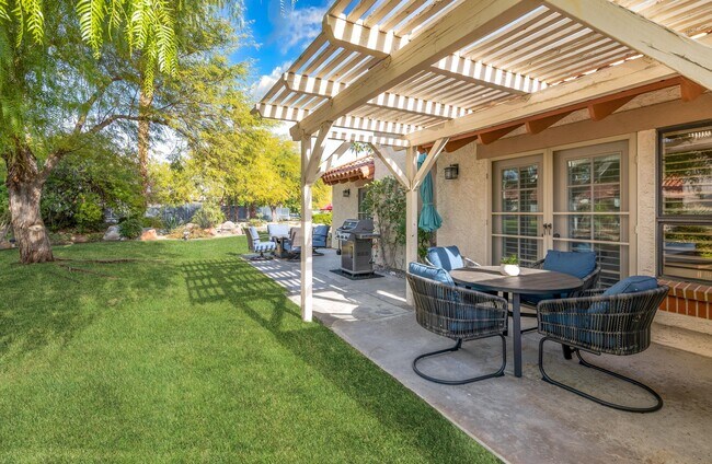 Building Photo - 117 Trento Cir