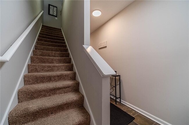 Building Photo - 6436 Portside Way