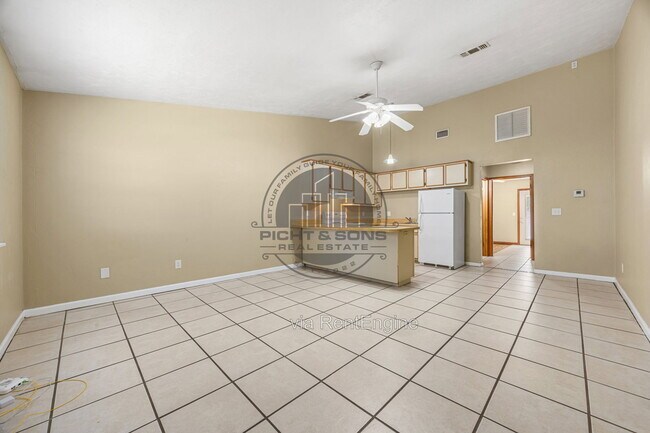Building Photo - 1260 Continental Ct